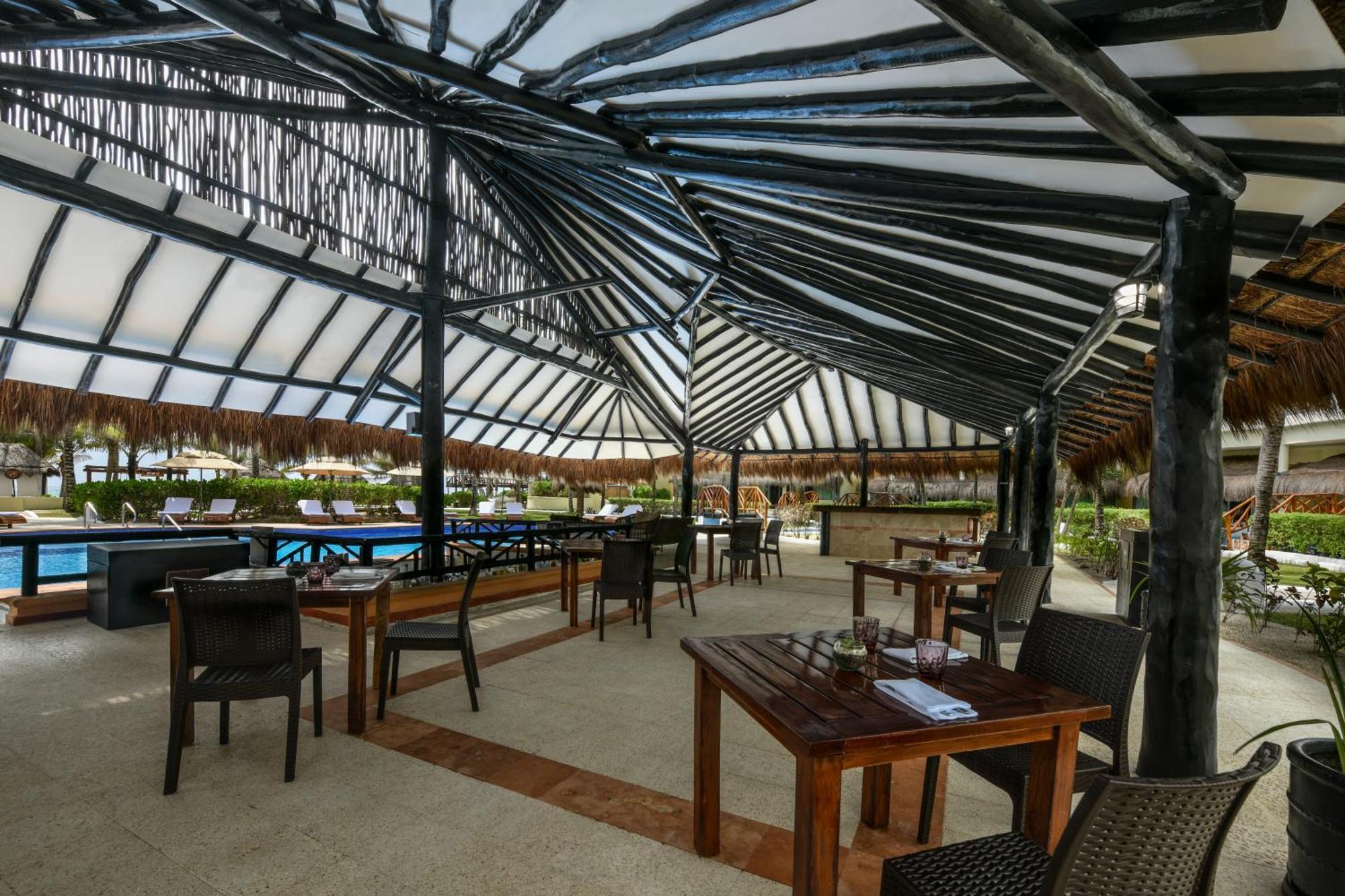 El Dorado Casitas Royale Catamaran, Cenote & More Inclusive (Adults Only) Puerto Morelos Exterior photo
